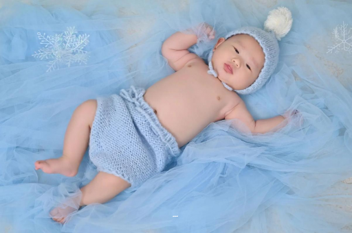 靖江摸孕妇肚子沾喜气